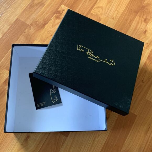 Via Roma 15 empty shoe box - Picture 2 of 4